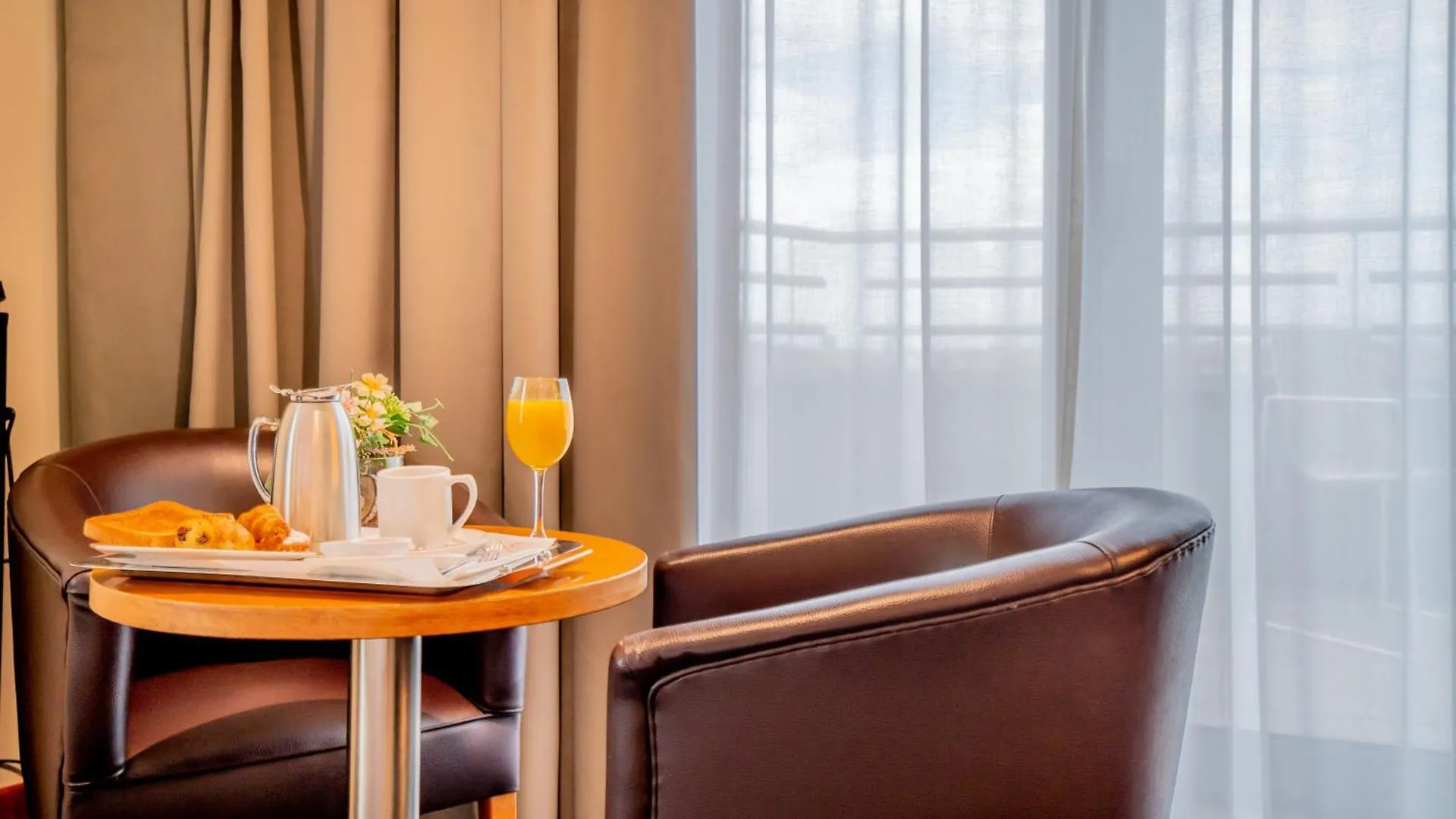 Hotel Abba Sants Barcellona Spagna